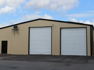 13213-13217-n-nebraska-ave-tampa-fl-warehouse-doors.jpg